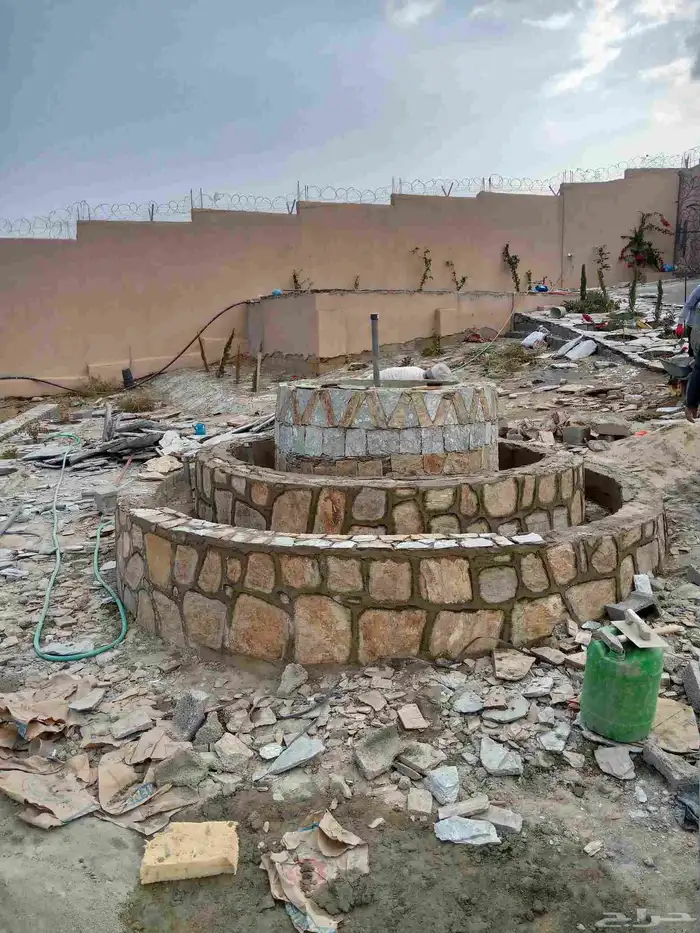 معلم حجر في الباحه الباحة وضواحيها 3
