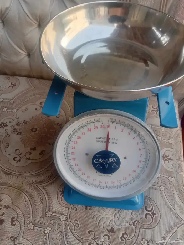 للبيع ميزان مطبخ جديده مع الكرتون 0
