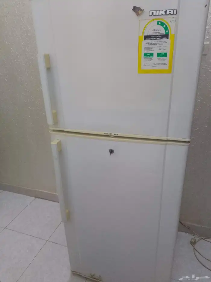 للبيع ثلاجه نضيف وشغاال 4