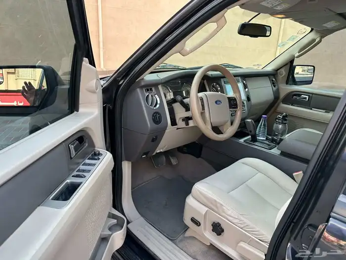 فورد اكسبديشن 2014 7