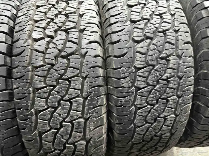 كفرات ربع حجري بي اف امريكي مقاس 265 70 17 7