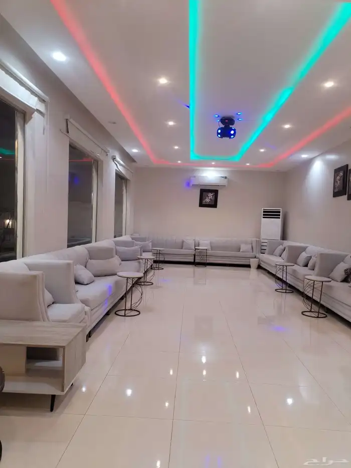 عرض وسط الاسبوع ب350 الويكند ب600 2