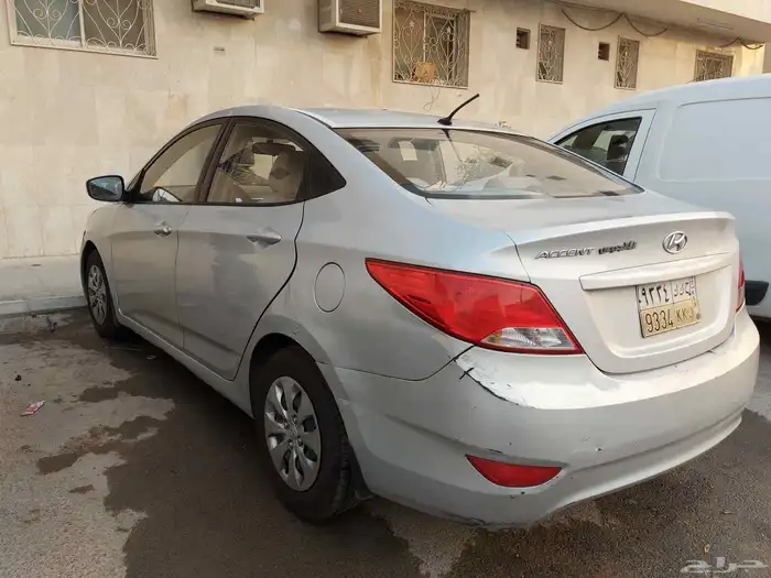 للبيع المالك مباشرا - الرياض - حى المروج - هيونداي أكسنت 201 3