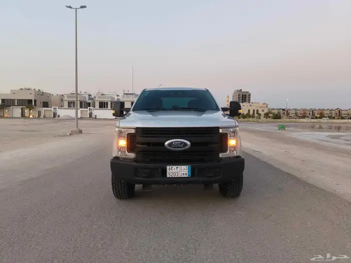 فورد F350 موديل 2019 1