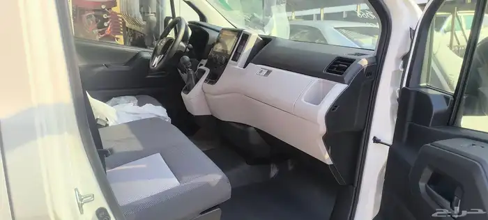 2025 Toyota Hiace Diesel Cargo Van hi roof Manual 5