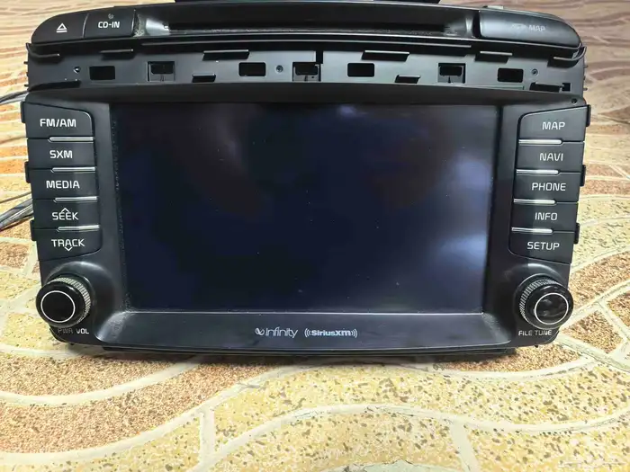 شاشة كيا سورينتو فل كامل 2015-2020 0