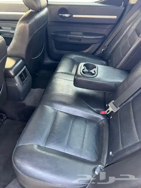 دوج تشارجر 2010 4