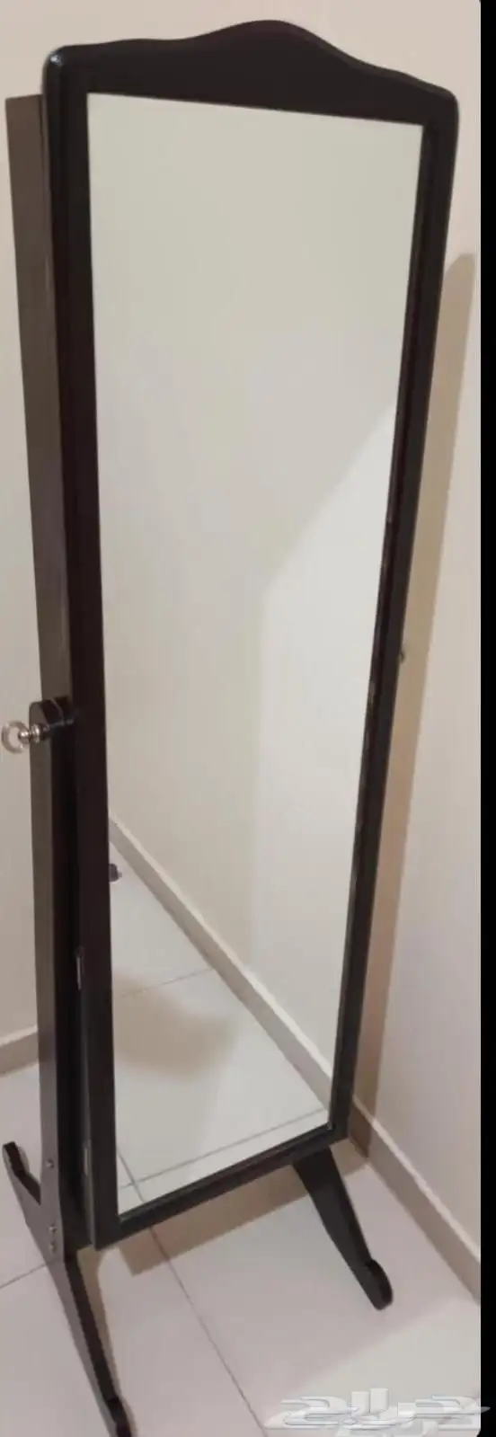 مرايا دولاب الاكسسوارات مستخدمة ونظيفة للبيع المستعجل 4