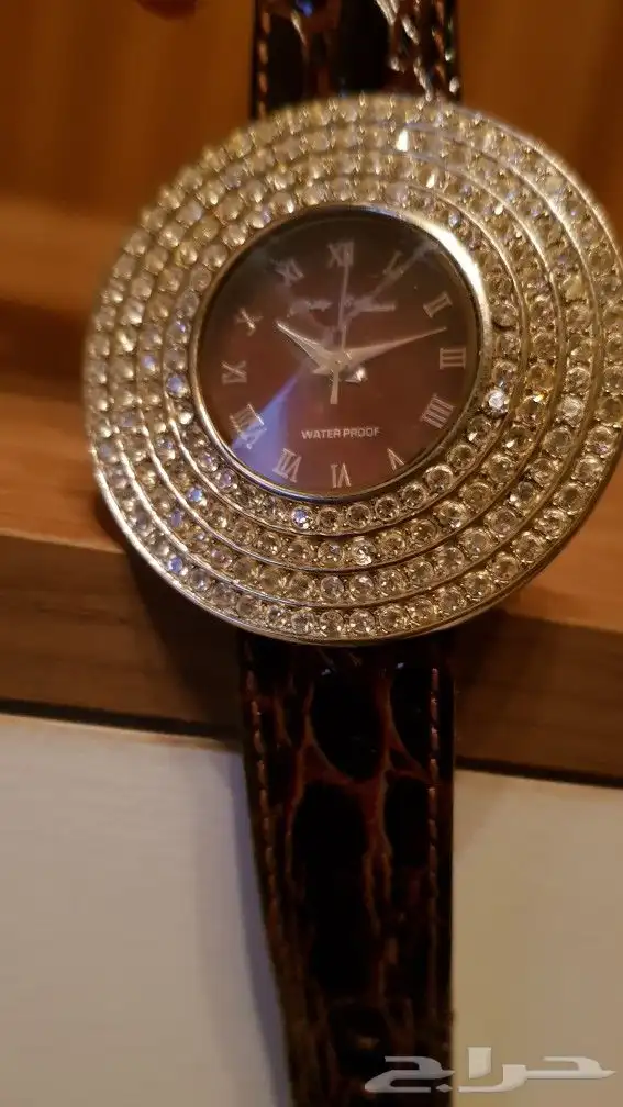 ساعات ماركات نسائيه ب 50 6