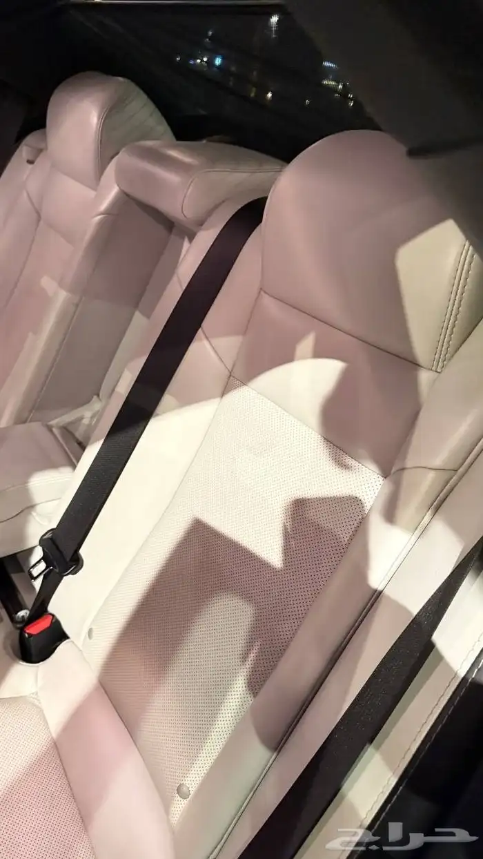 كرايزلر c300s موديل 2020 مخزن 11