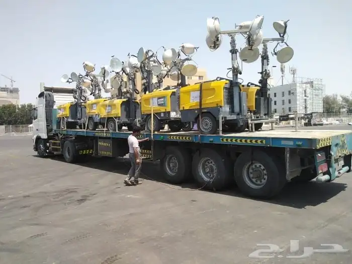 يوجد لدينا رافعات شوكيه وجي سي بي وكرينات وببكات للايجار 7