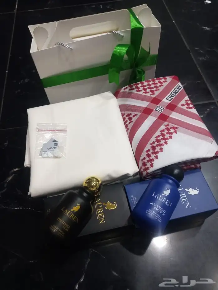 اطقم رجالي ماركة جفنشي 1