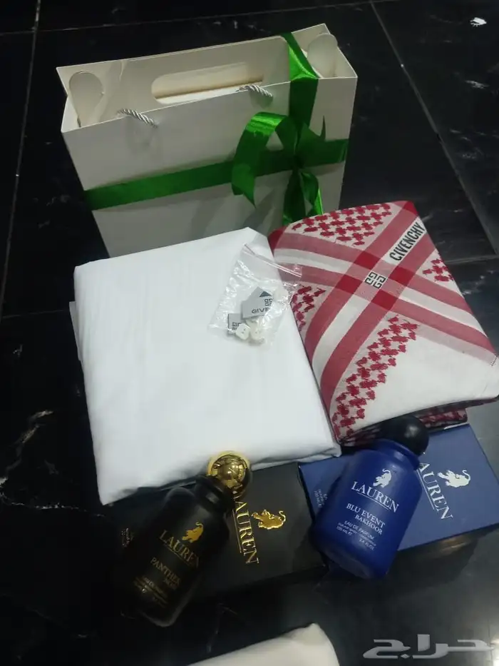 اطقم رجالي ماركة جفنشي 3