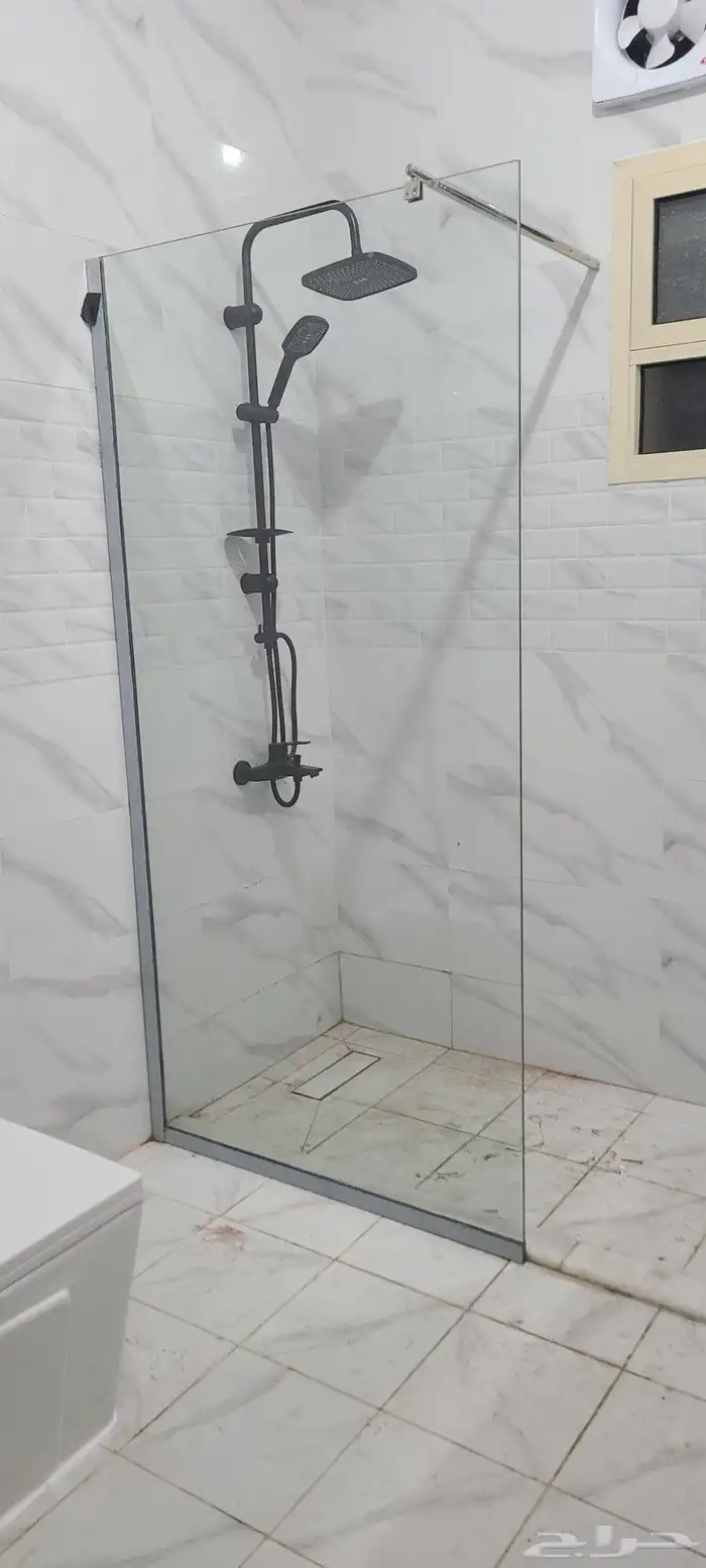 ا. زجاج سكوريت ومرايا عمر المجيدي 3