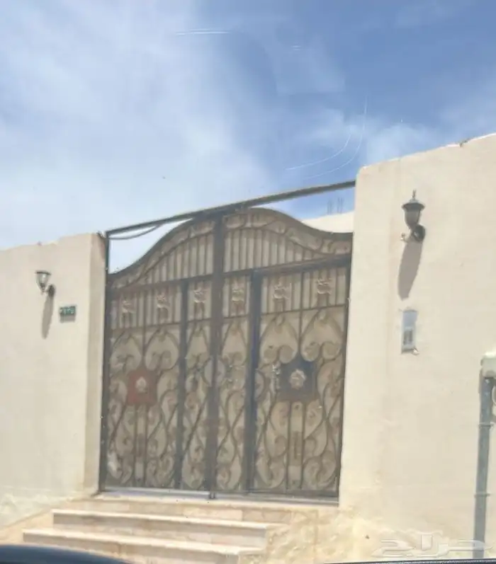 باب حديد 1