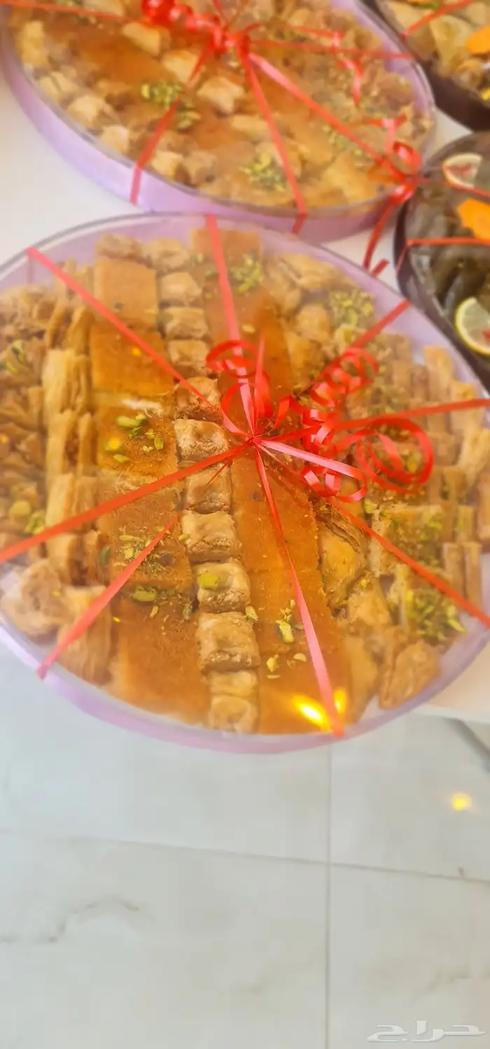 حلويات _ ومعجنات _ وكيك حفلات حسب الطلب 4