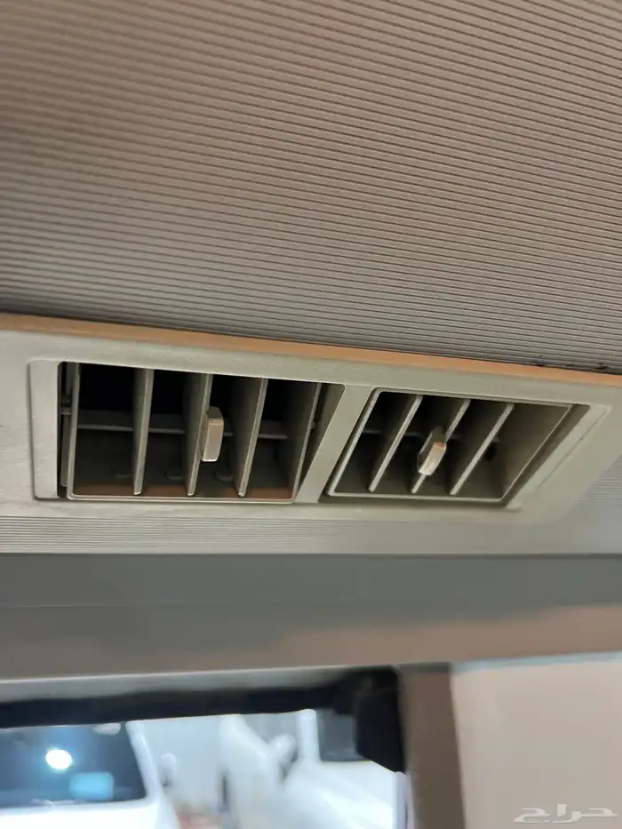 للبيع باص ميتسوبيشي روزا موديل 2014 ممشي قليل 30 راكب ديزل 22