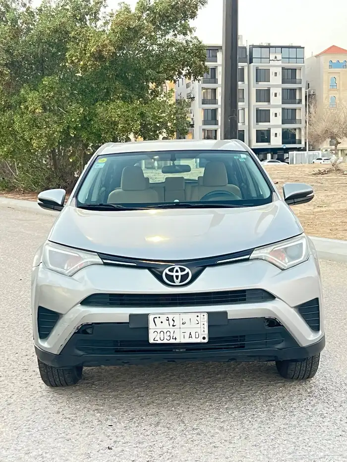 تويوتا راف فور 2017 دبل 1