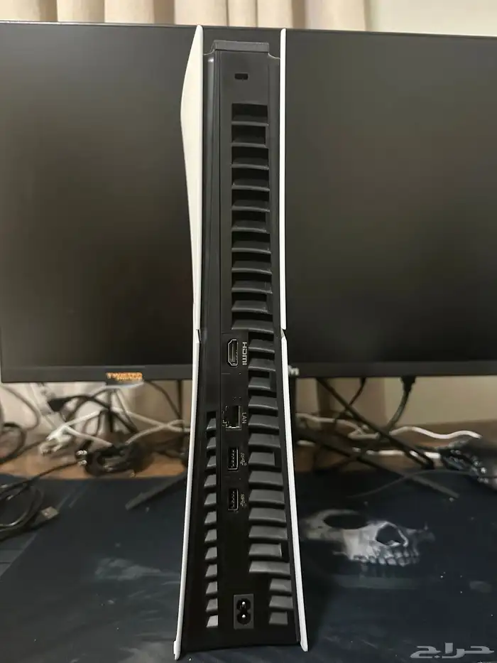 PlayStation 5 PS5 very clean 3