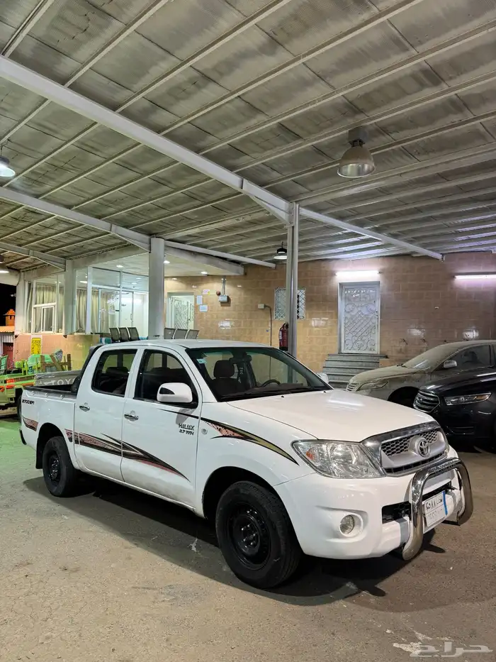 Hilux 2009 double cabin 1