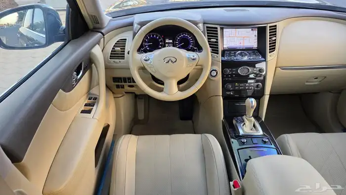 My qx70 2019 In the peak of cleanliness 16