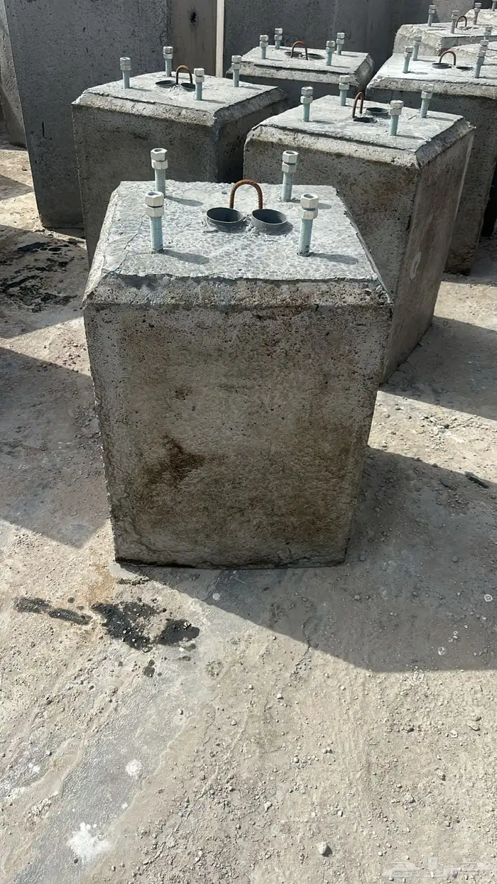 قواعد انار مناهيل خرسانة قواعد لوحات اعلانية 3