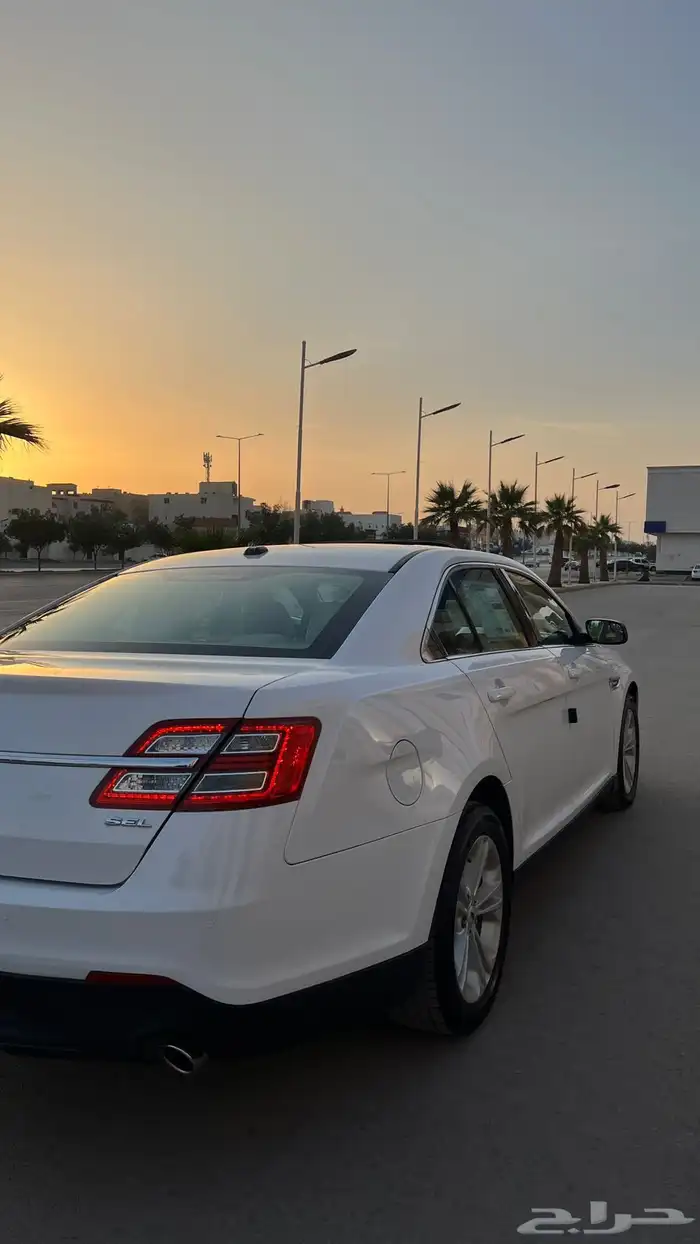 للبيع فورد توروس 2014 12