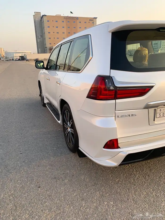 For sale to the highest bidder full option Lexus Jeep 2021 2
