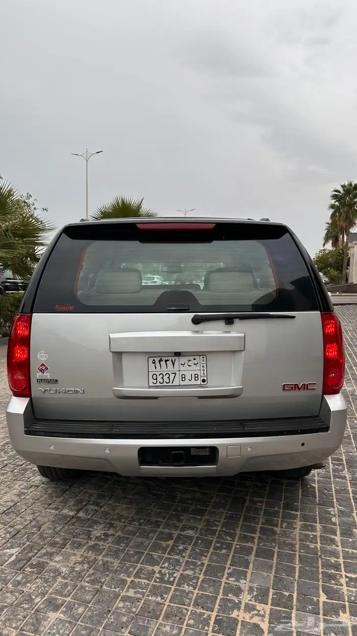 GMC Yukon 2010 SemiFull Option 4WD 19