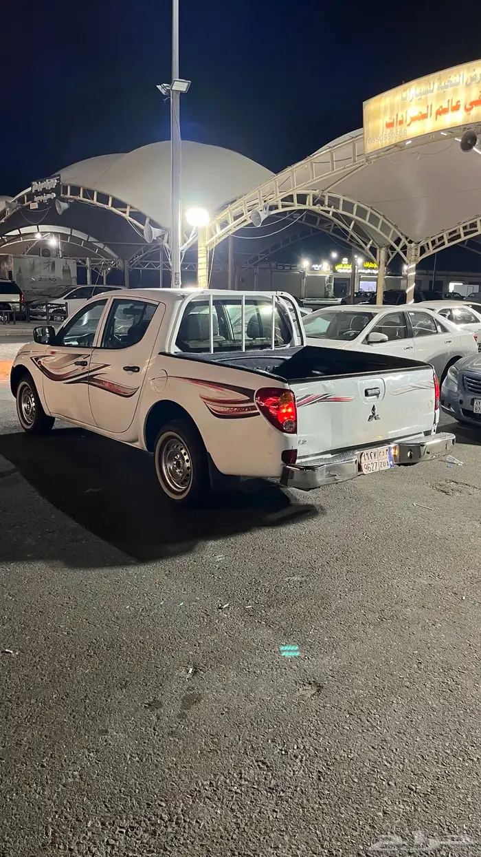 ونيت موتسيبيشي 2009 نظيف 1