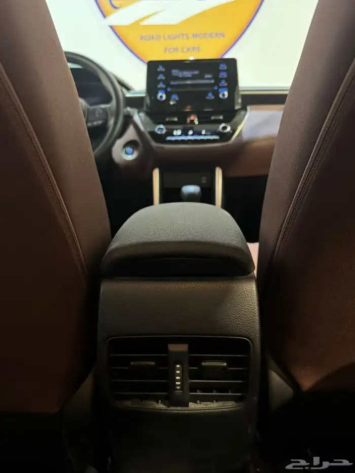 Corolla Cross 2023 9