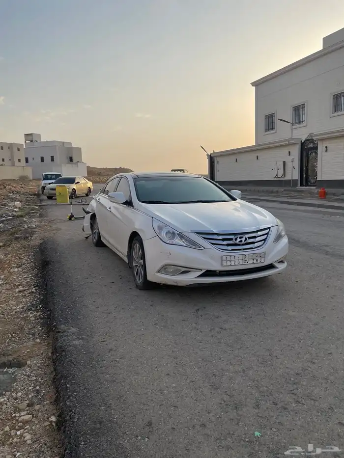 Sonata for sale damaged 3