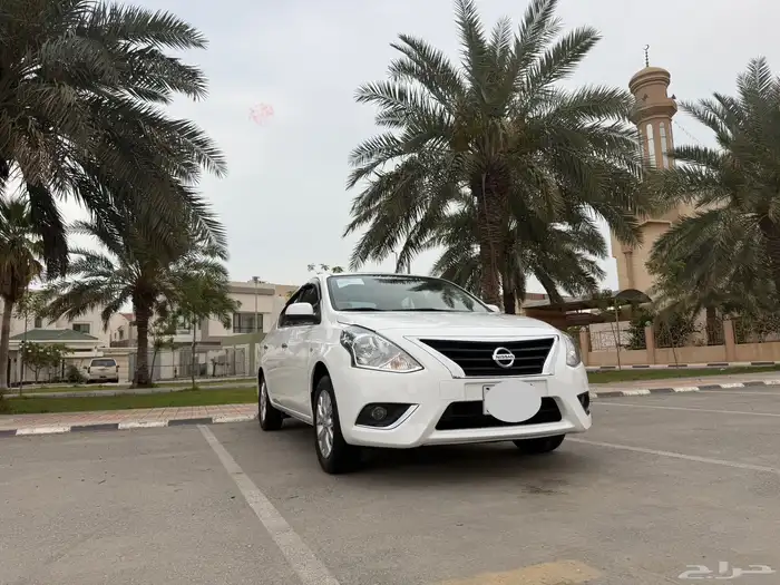 For sale Sunny full option like new 35