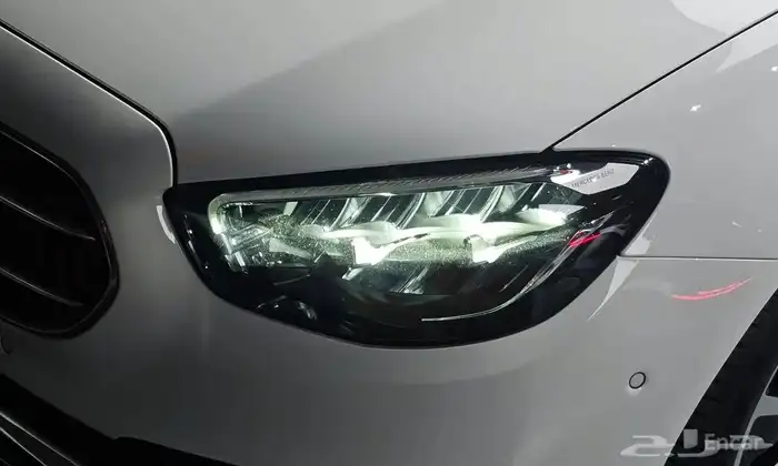 EClass E250 Avantgarde  Mercedes Import 17