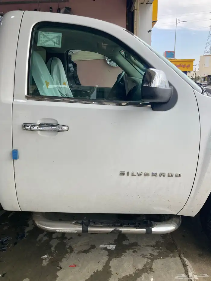 Chevrolet Silverado 2012 without double 8 cylinders 307 thou 6