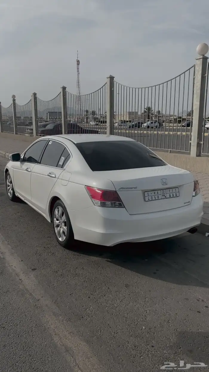 Accord Full Option 2010 11