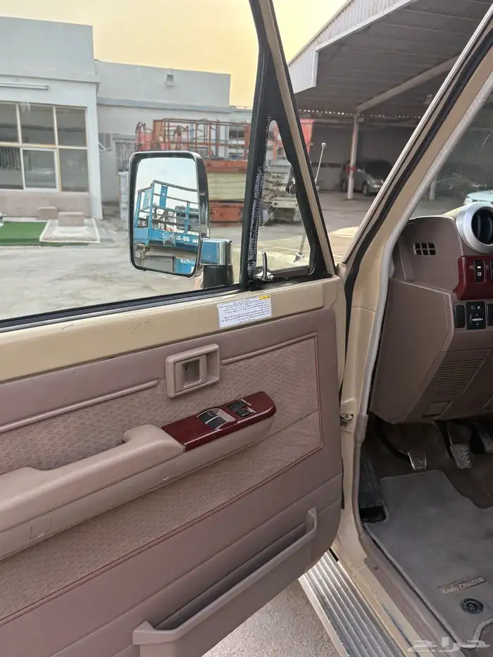 Abdul Latif Jameel Land Cruiser 2020 5