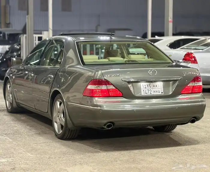Lexus 2005 LS430 7