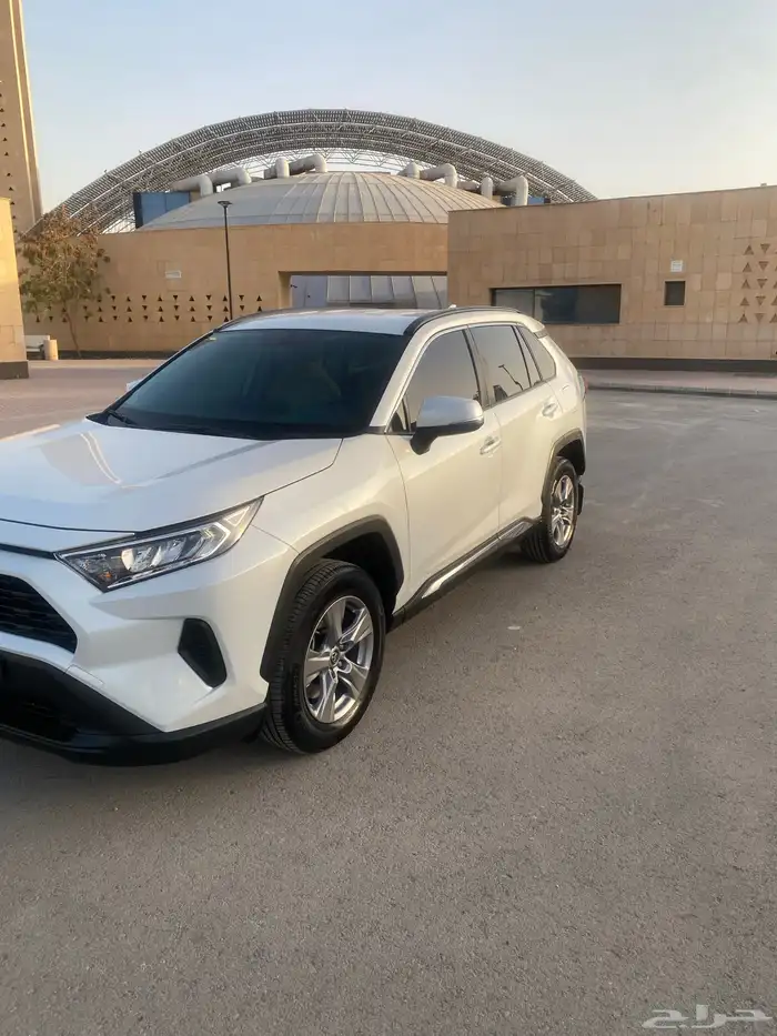 RAV4   2025 without double 3