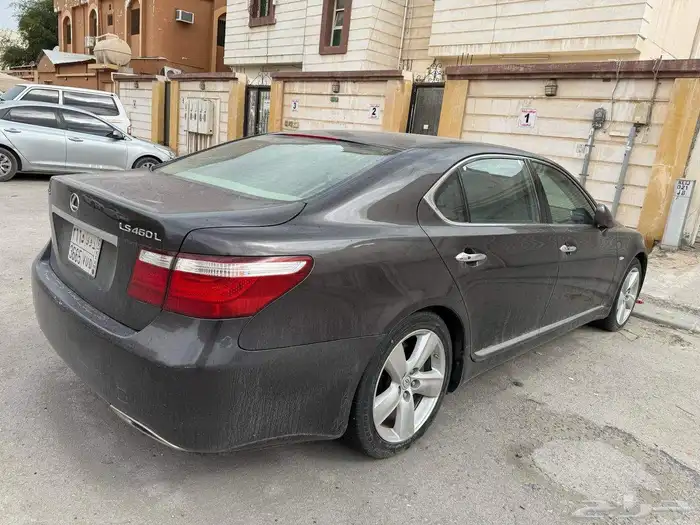 لكزس 460 لارج فل كامل عبداللطيف جميل 4
