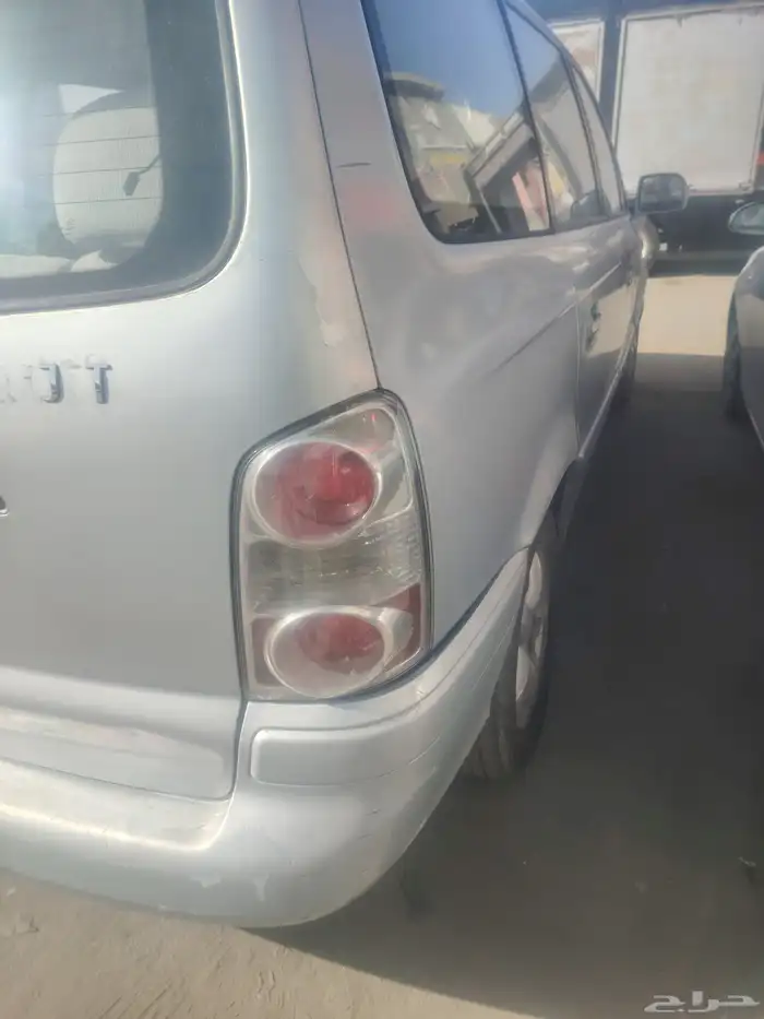 هيونداي تراجيت 2007 6