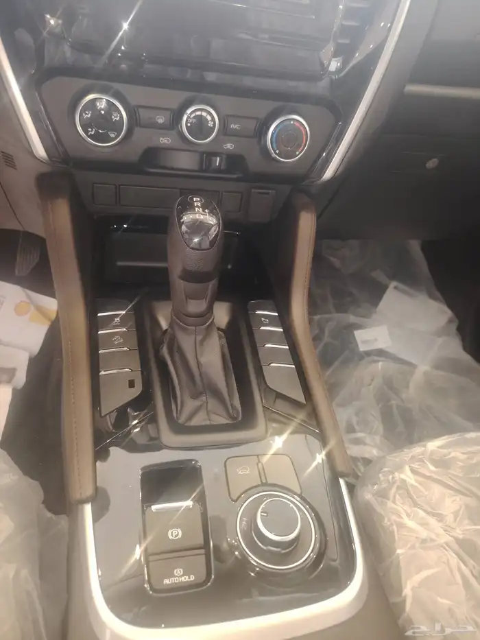 ايسوزو ام يو اكس 2024 نص فل عرض خاص 8