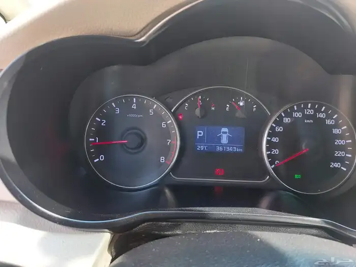 كيا كارنز 2014 ممشي 361000 2