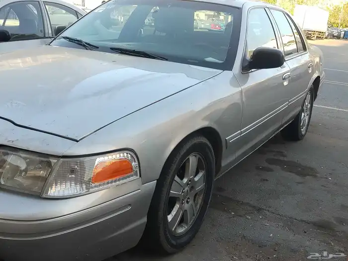 Ford Victoria 2008 8