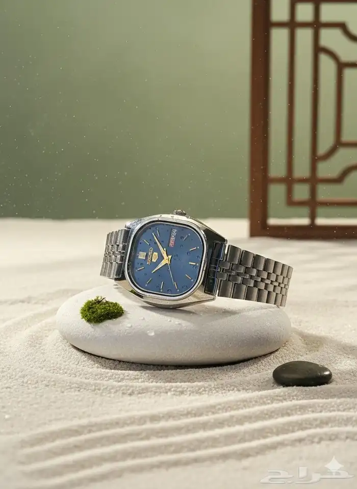 Rare Seiko 5 Automatic Watch  Elegant Navy Dial 5