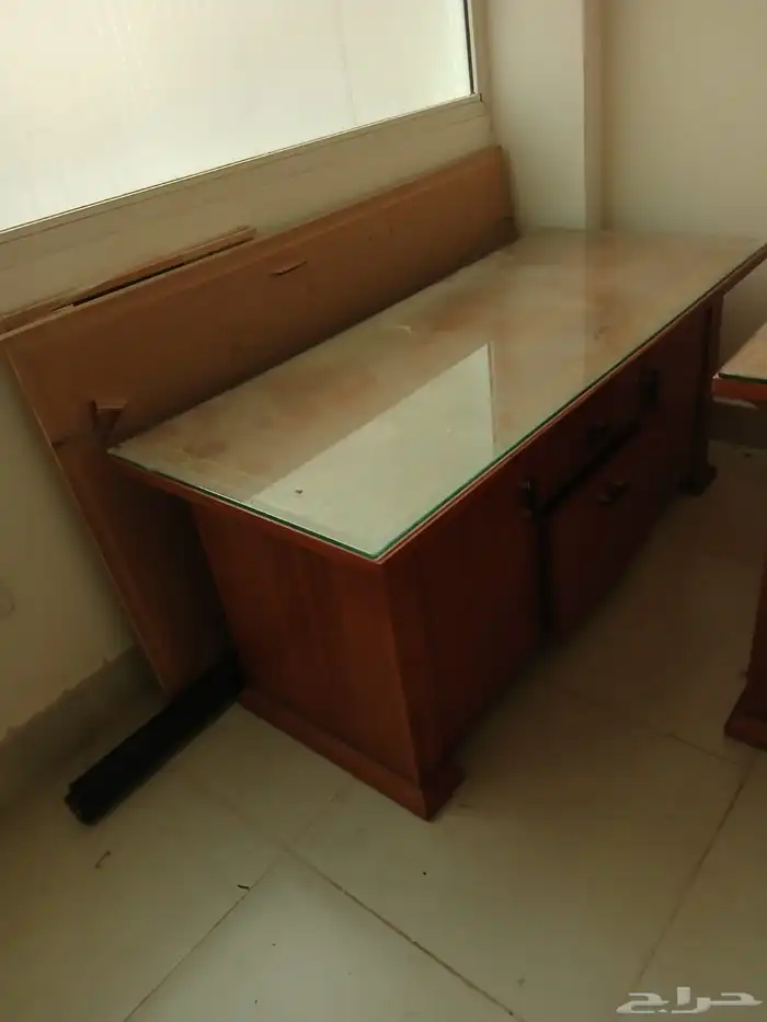 Luxurious Desks with Cabinets and Secretary 6