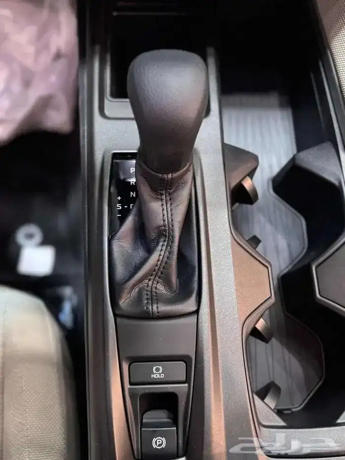 تويوتا كامري استاندر 2026 7