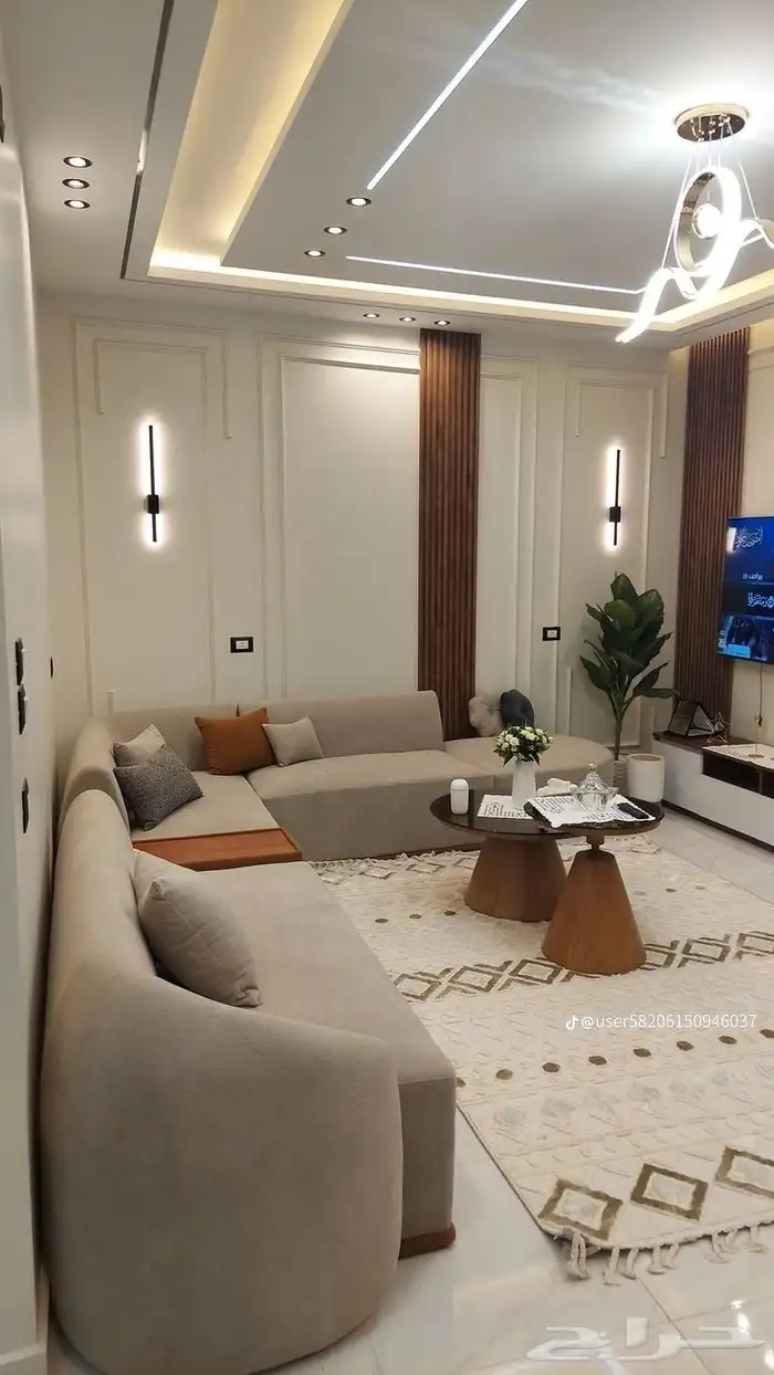 Custom Sofa and Curtain Making 9