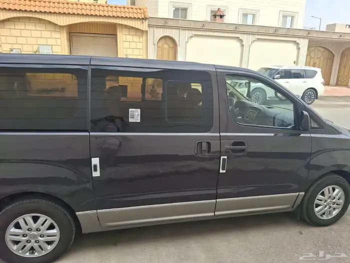 هيونداي اتش 1 7