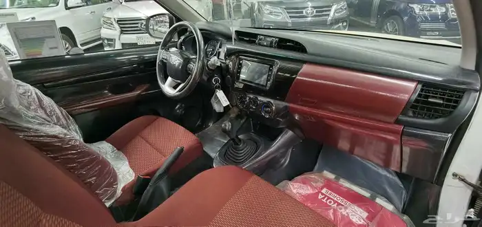 تايوتا هايلكس غماره بنزين الموديل 2024 15